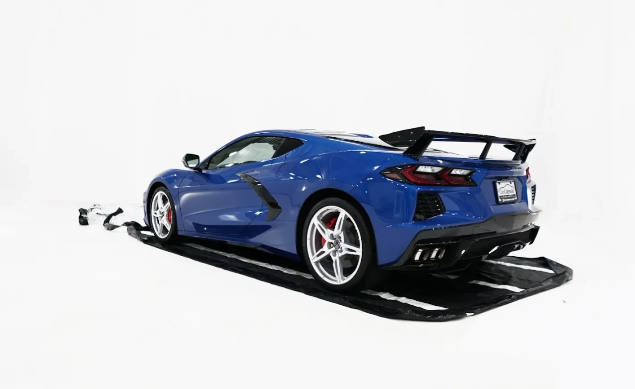 18' Signature Series Indoor CarCapsule w/Road Emblazoned Floor Includes Intellicharger (CS18F) — product image 2
