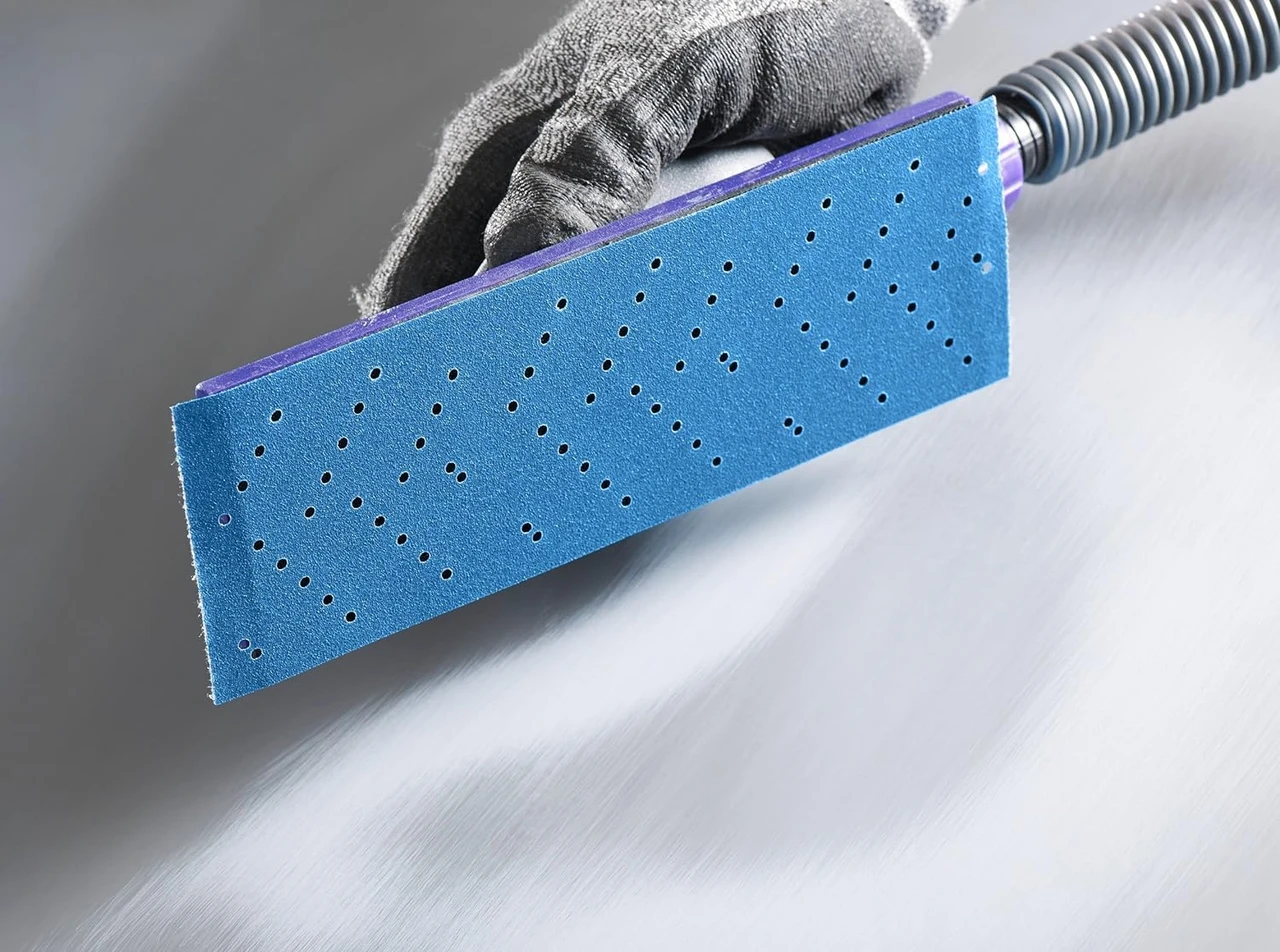 3M 2-3/4" X 13 Yards 240+Grit Hookit Blue Abrasive Sheet Roll (36193) — product image 2