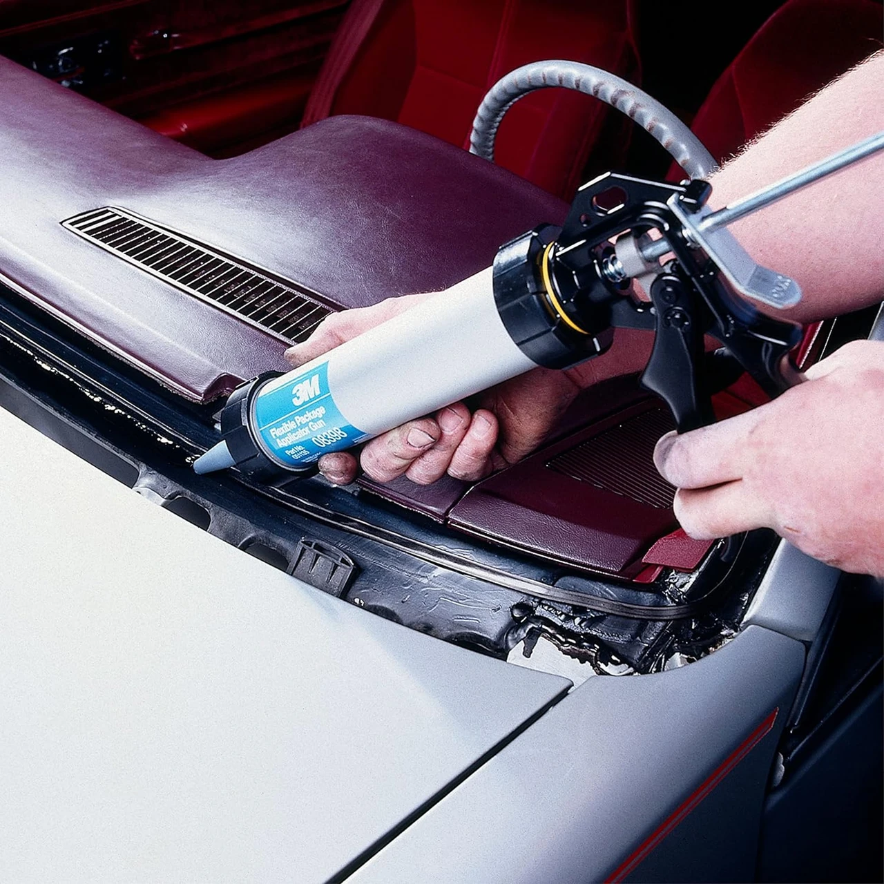 3M 310 mL Flexible Package Applicator (8398) — product image 6