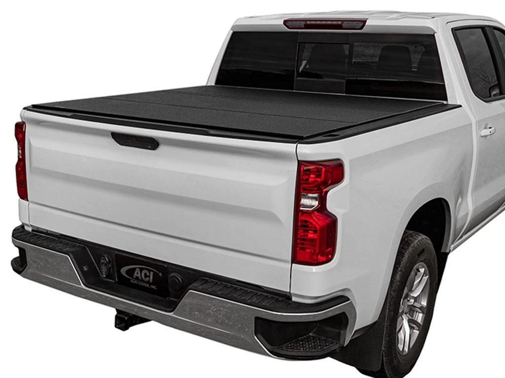 Access LOMAX Hard Folding Tonneau Cover (B3050129)