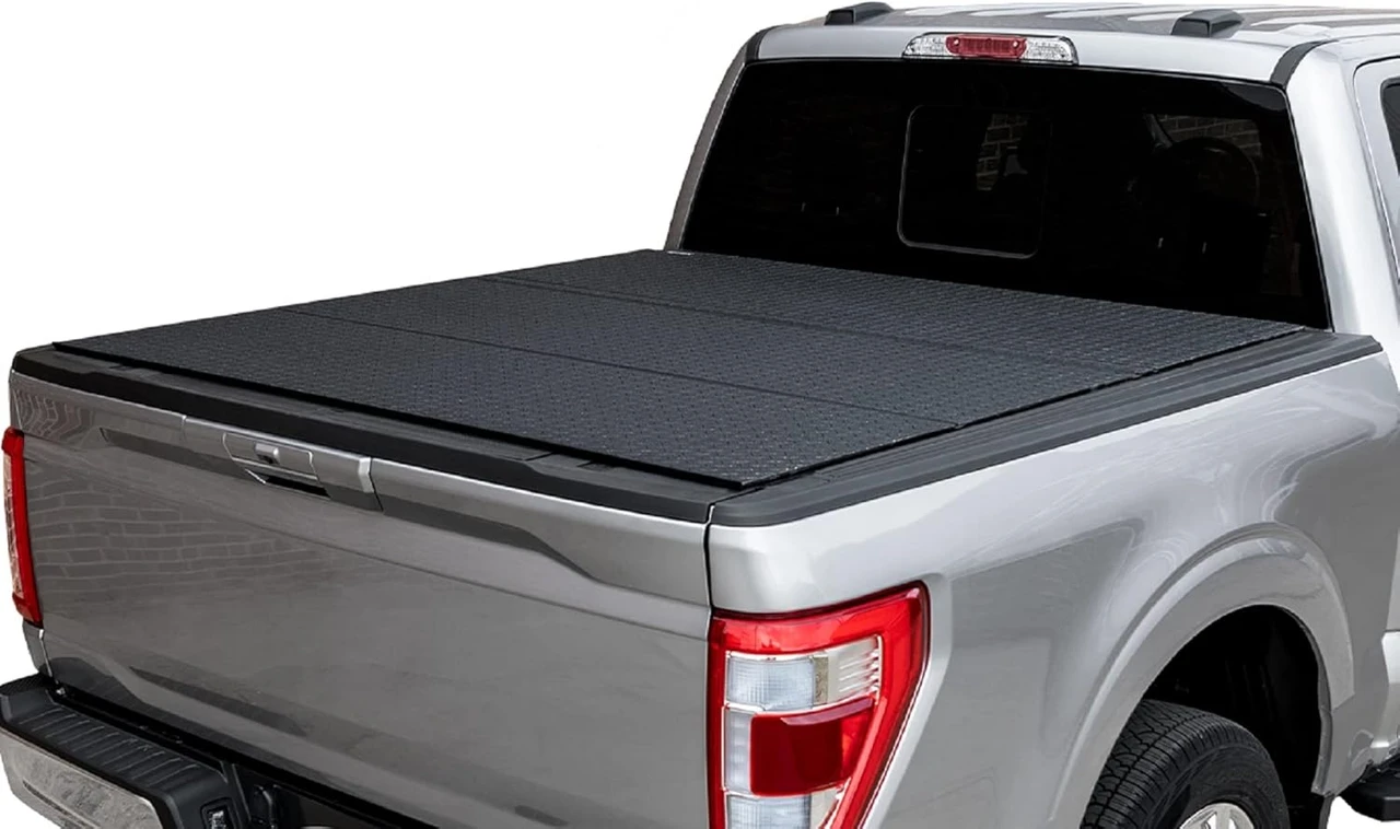 Access LOMAX Hard Folding Tonneau Cover (B4010049)