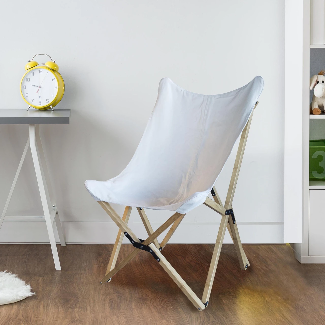 AmeriHome Canvas and Bamboo Butterfly Chair - White (BFCBCW) — product image 2
