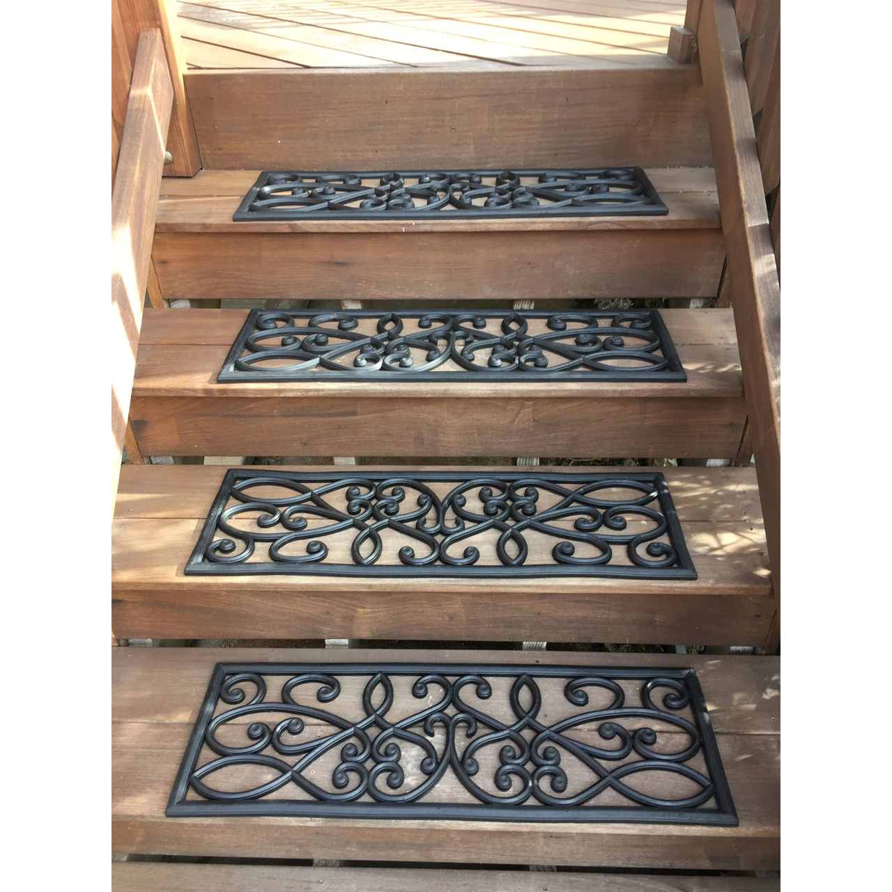 AmeriHome Rubber Scrollwork Stair Tread 4-Pack (STM9304PK) — product image 5