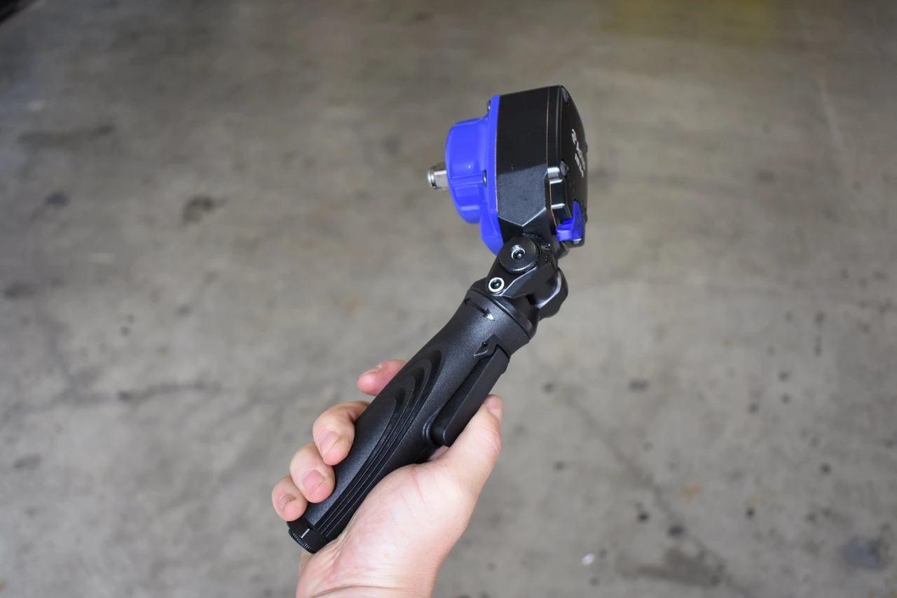 Astro Pneumatic 1/2 Inch Nano Flex-Head Angle Impact Wrench 400ft-lb (1834) — product image 4