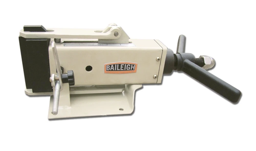 Baileigh Manually Operated Form Bender with 3/16" Mild Steel Capacity (1004225)
