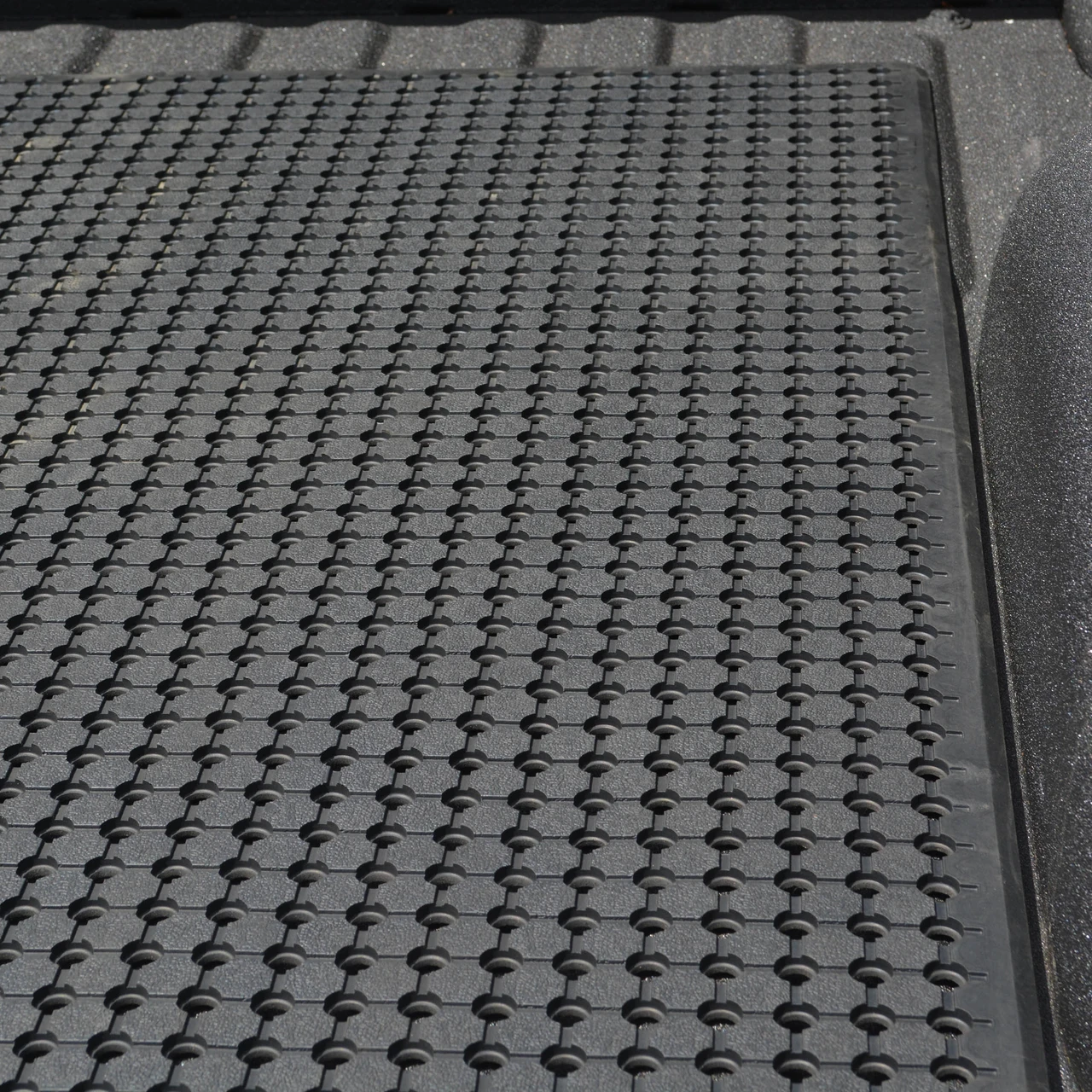 Buffalo Tools 4' X 6' Truck Bed Utility Mat (TBM46) — product image 4