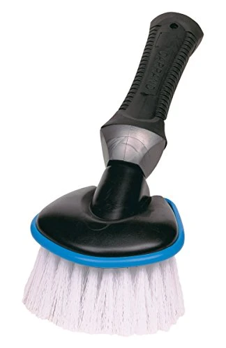 Carrand 92036 Deluxe Grip Tech Tire and Bumper Brush — product image 2