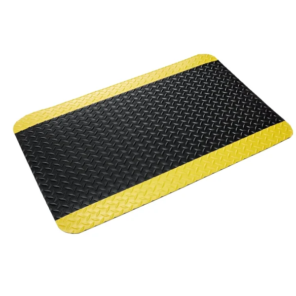 Crown Matting Industrial Deck Plate 2'x3' Black w/Yellow (CD 0023YB)