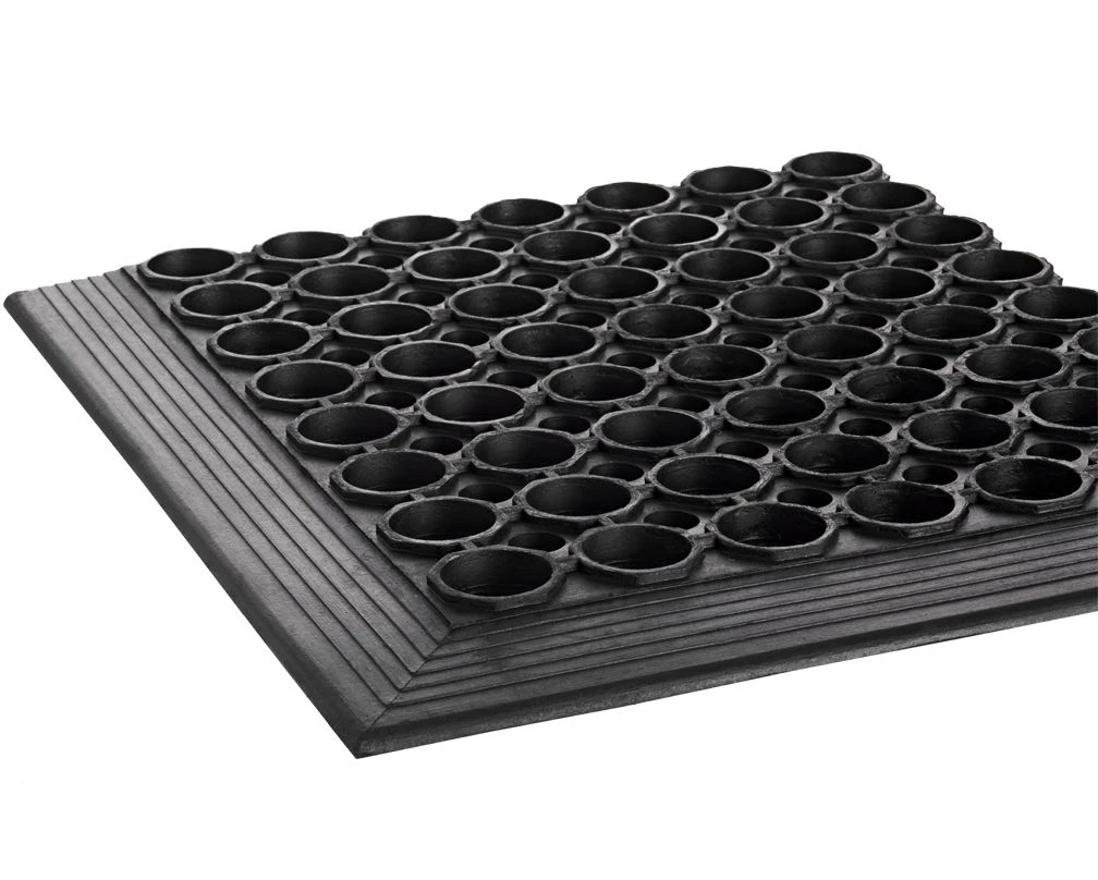 Crown Matting Safewalk-Light General Purpose 3'x10' Black (WS CT31BK) — product image 2