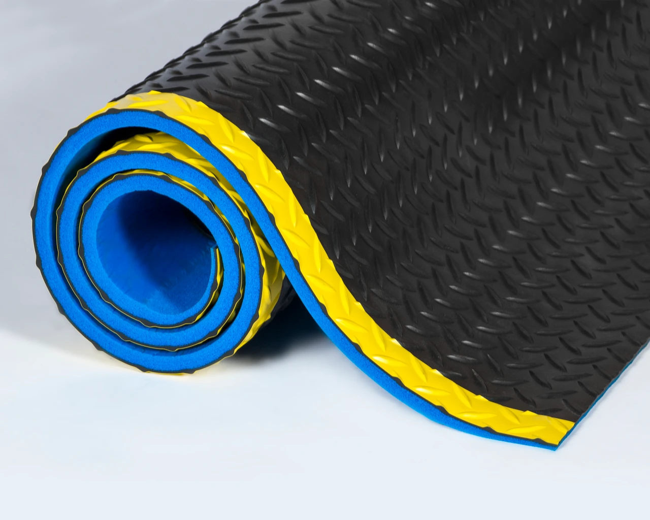 Crown Matting Workers-Delight Deck Plate 2'x3' Black w/Yellow (WD 1223YB) — product image 2