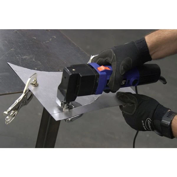 Eastwood Electric Throatless Metal Cutting Shear (20644) — product image 2