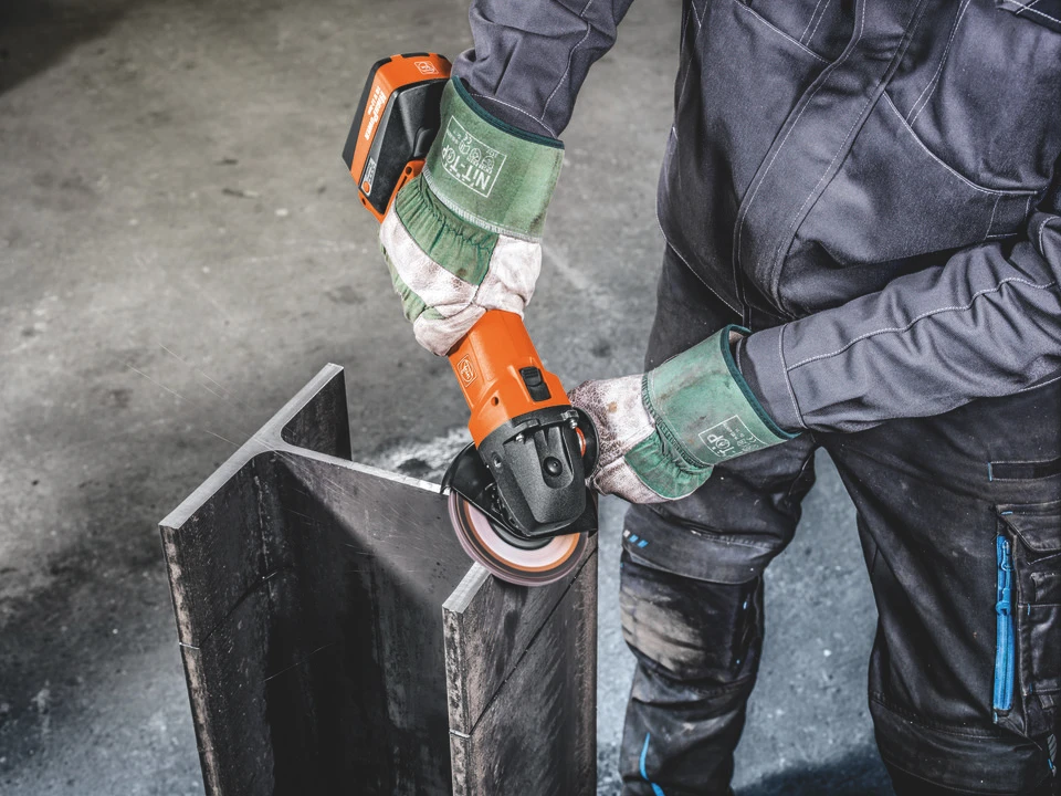 Fein 18V Cordless Angle Grinder CCG 18-115 BLPD Efficient Design (71200261090) — product image 4
