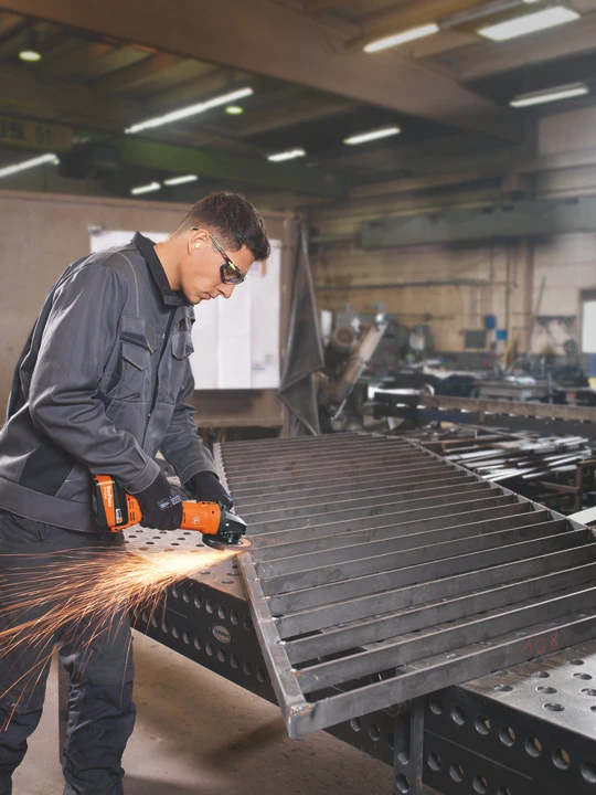 Fein 18V Cordless Angle Grinder CCG 18-115 BLPD Efficient Design (71200261090) — product image 5