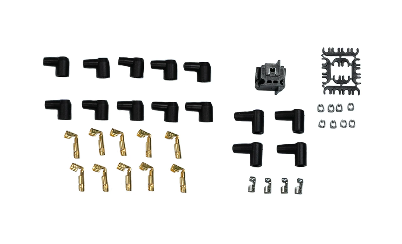 FiTech SBC(UH) Dragster HEI Dist End 90/90 Spark Plug Wire Kit (90018)