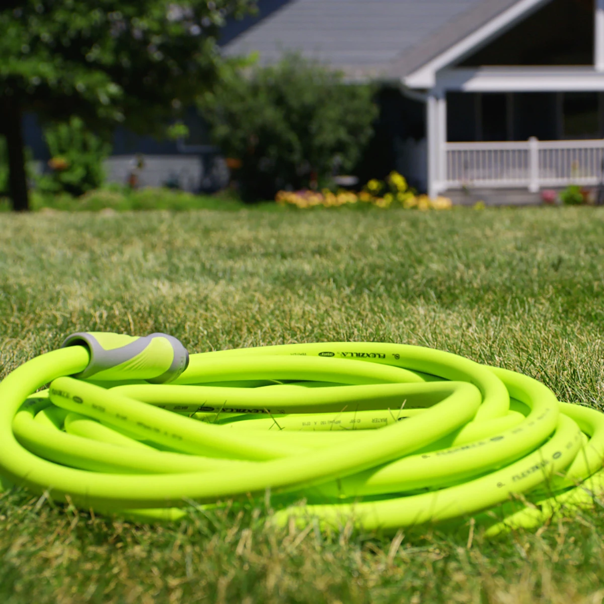 Flexzilla® Garden Hose 5/8 in x 25 ft Drinking Water Safe (HFZG525YWS) — product image 9