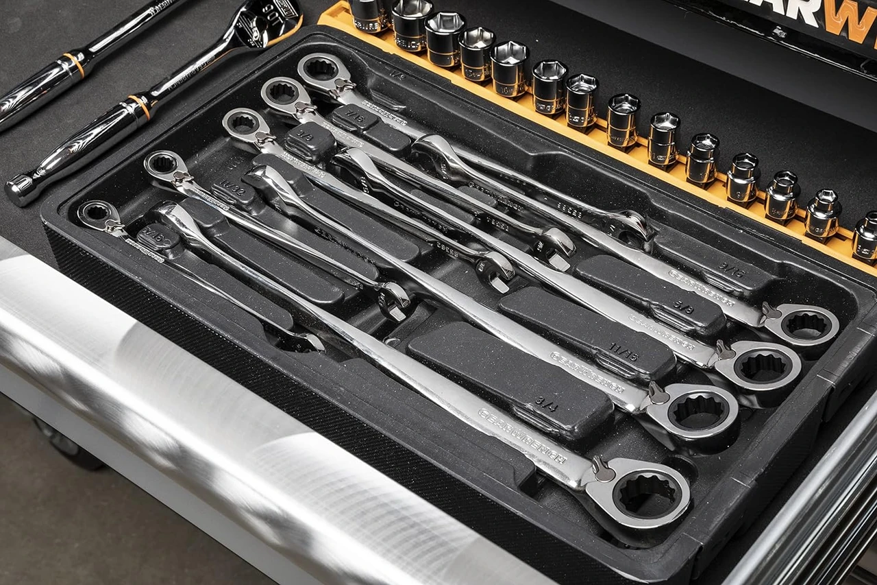 Gearwrench 9 Pc SAE X-Beam Ratcheting Wrench Set (85898) — product image 6