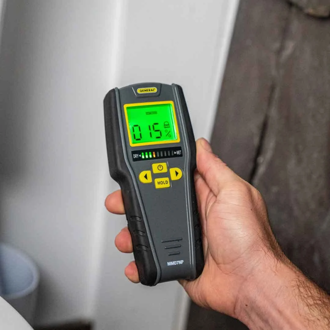 General Tools Pinless LCD Moisture Meter (MMD7NP) — product image 4
