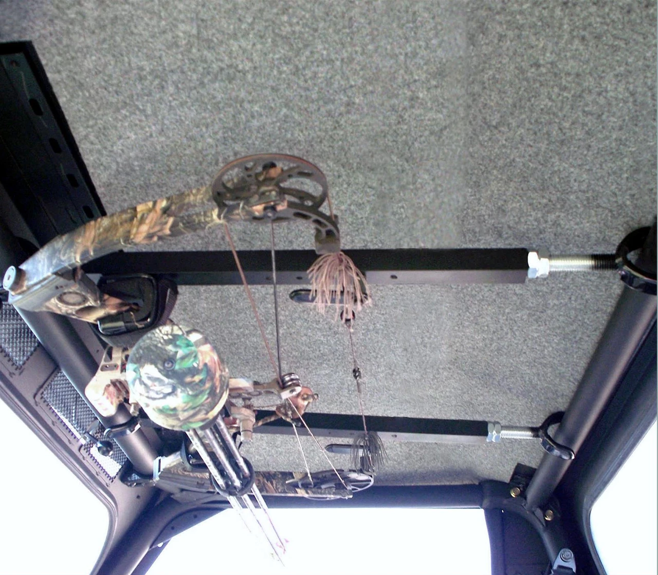 Great Day 28"-35" Rollbar Quick-Draw Overhead Bow Rack (QD851-OBR)