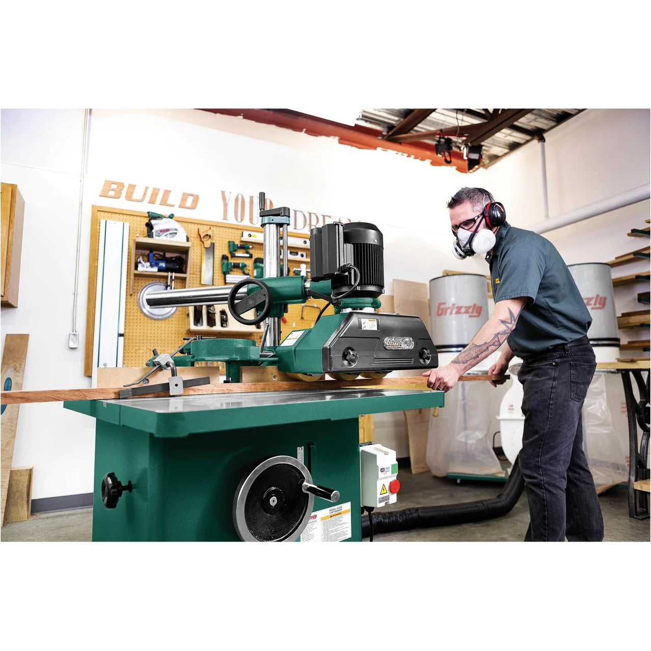 Grizzly Industrial 1 HP Power Feeder (G4181) — product image 2