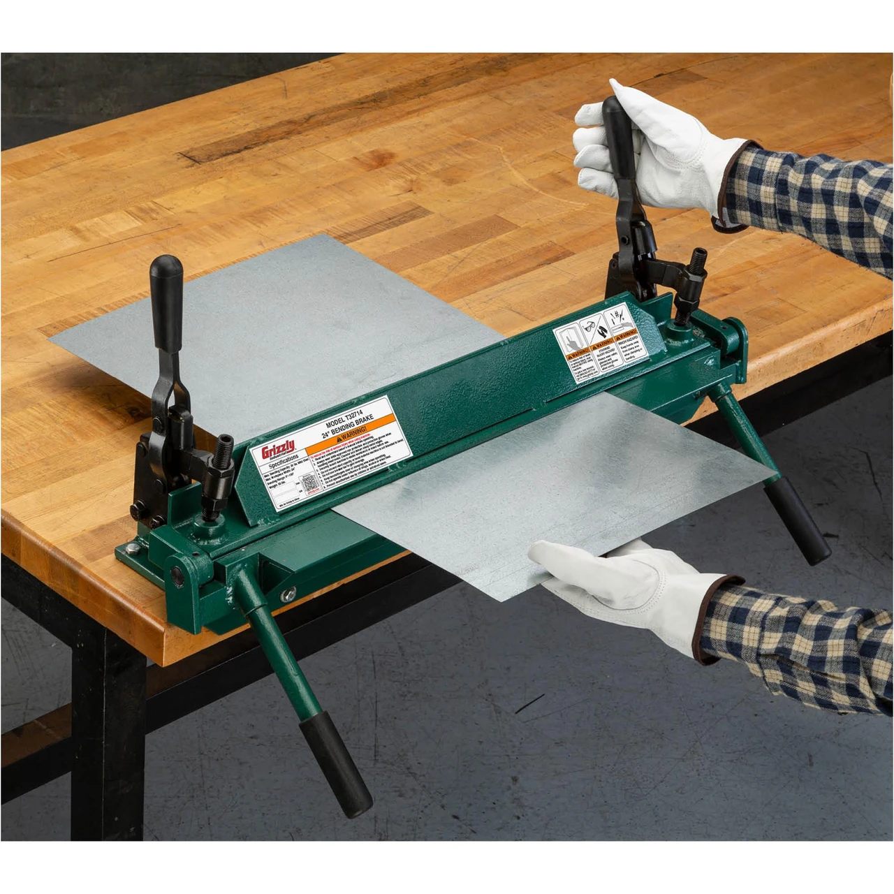 Grizzly Industrial 24" Bending Brake (T32714) — product image 3