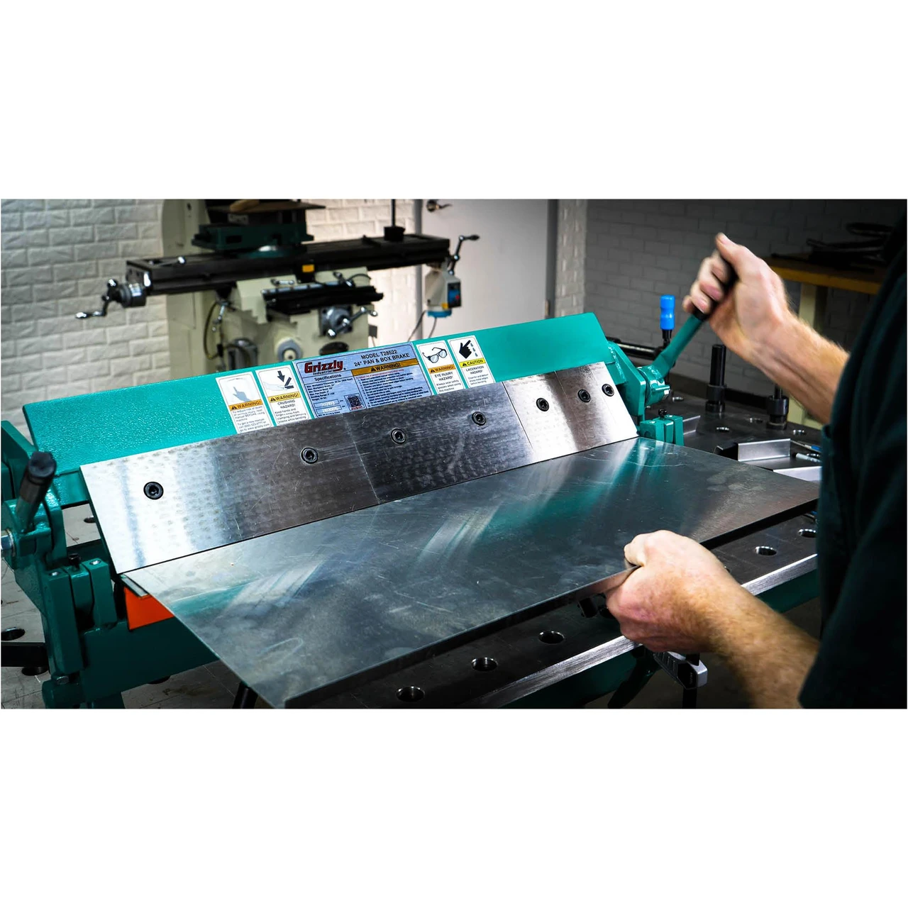Grizzly Industrial 24" Pan and Box Brake (T28522) — product image 5
