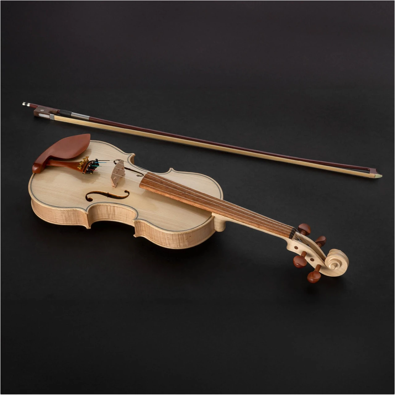 Grizzly Industrial Solid Fiddleback Maple with Spruce Front Violin Kit (T33957) — product image 4