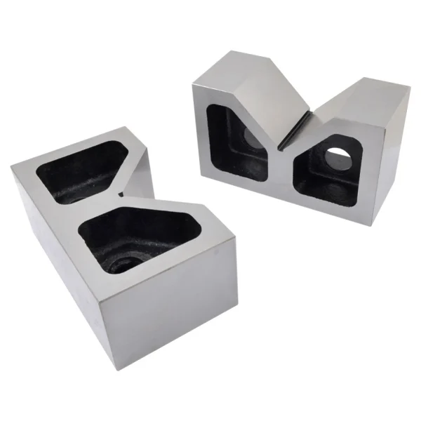 HHIP 6 X 2-1/2 X 3-1/2" STEEL V-BLOCK SET (3402-1306)