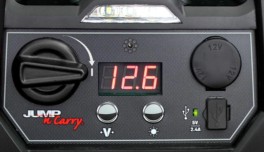 Clore Automotive 1100 Peak Amp 12V Jump Starter w/Air System (JNC550A) — product image 3