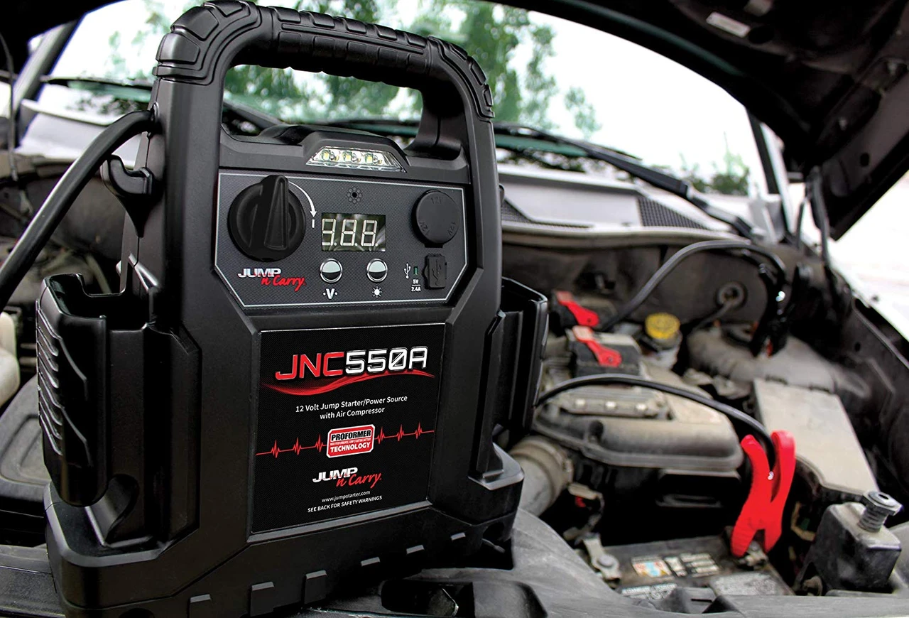 Clore Automotive 1100 Peak Amp 12V Jump Starter w/Air System (JNC550A) — product image 5