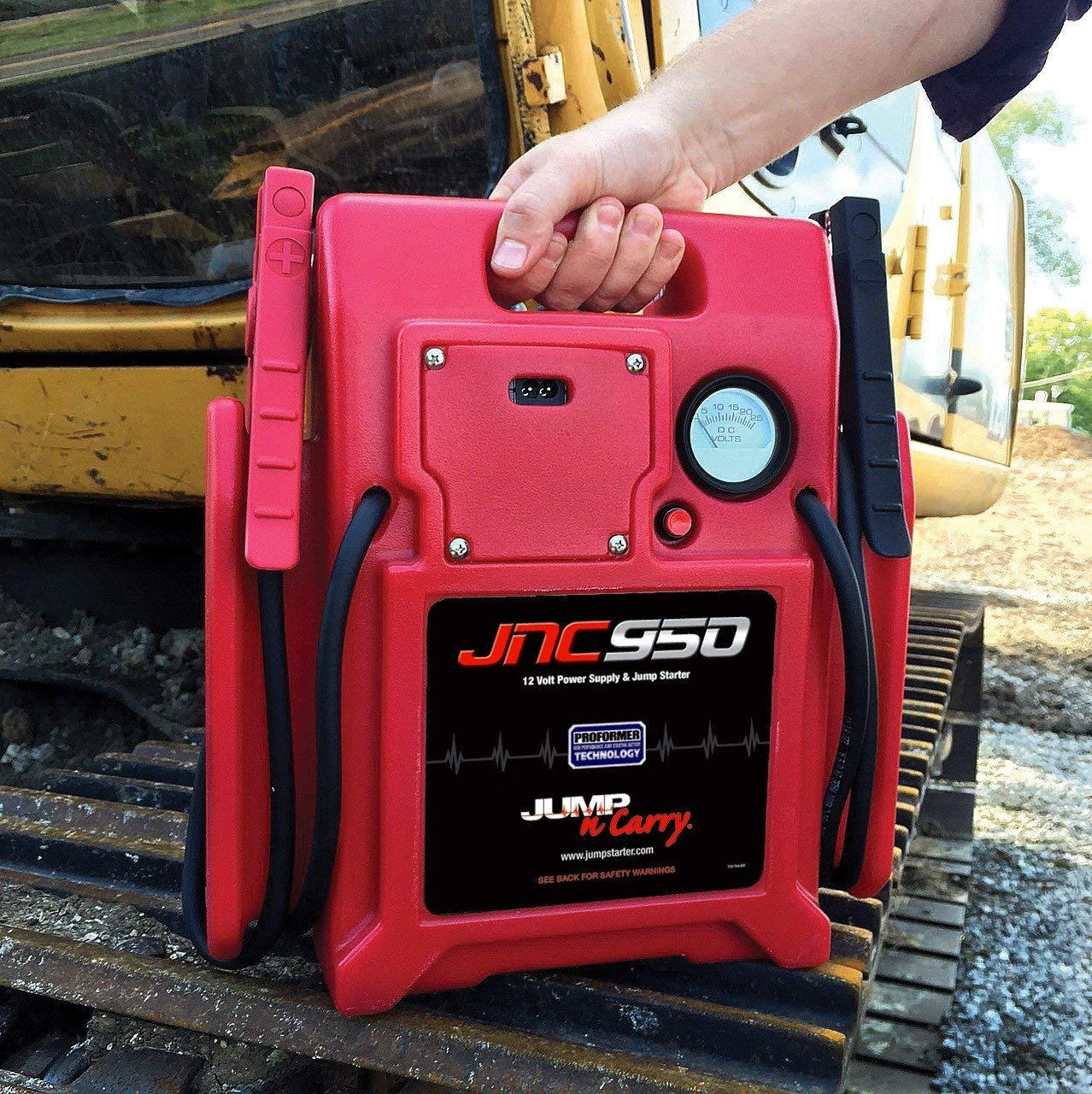 Clore Automotive Jump-N-Carry 2000 Peak Amp 12V Jump Starter (JNC950) — product image 3