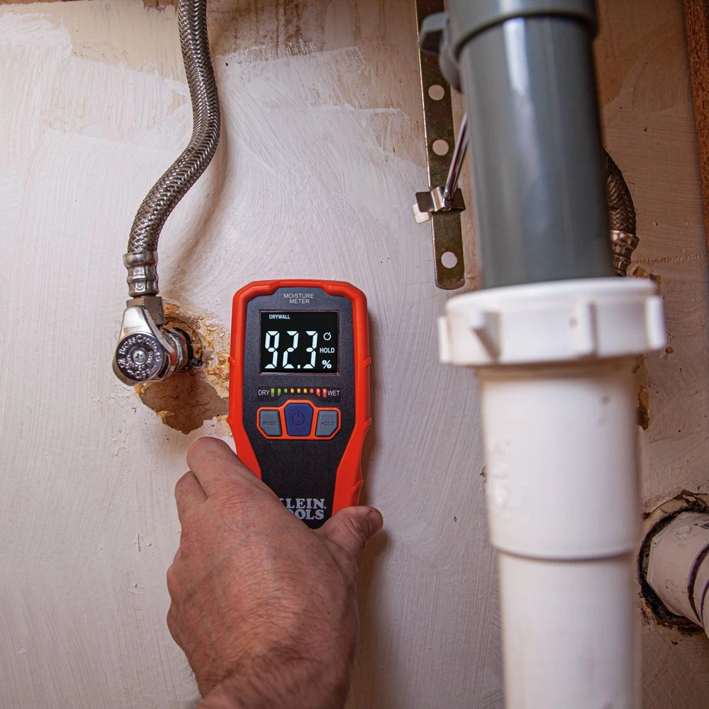 Klein ET140 Pinless Moisture Meter — product image 3