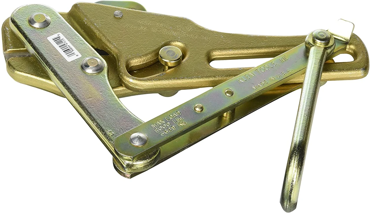 Klein Tools 1656-50H Chicago Grip with Latch 0.86-Inch Capacity