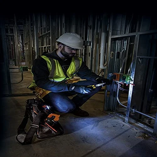 Klein Tools CL700 Autoranging Digital Clamp Meter, TRMS 600Amp, AC/DC Volts — product image 5
