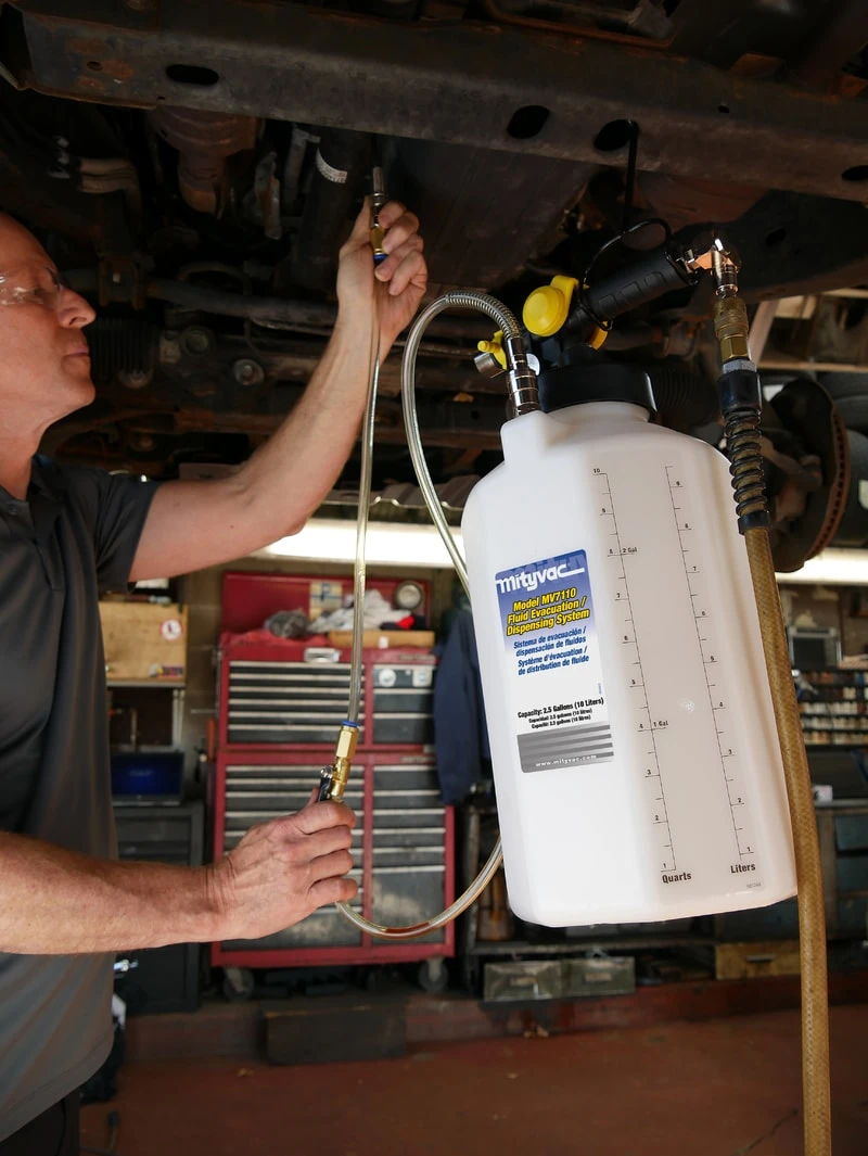 Lincoln Industrial Fluid Evacuator Dispenser (MV7110) — product image 3