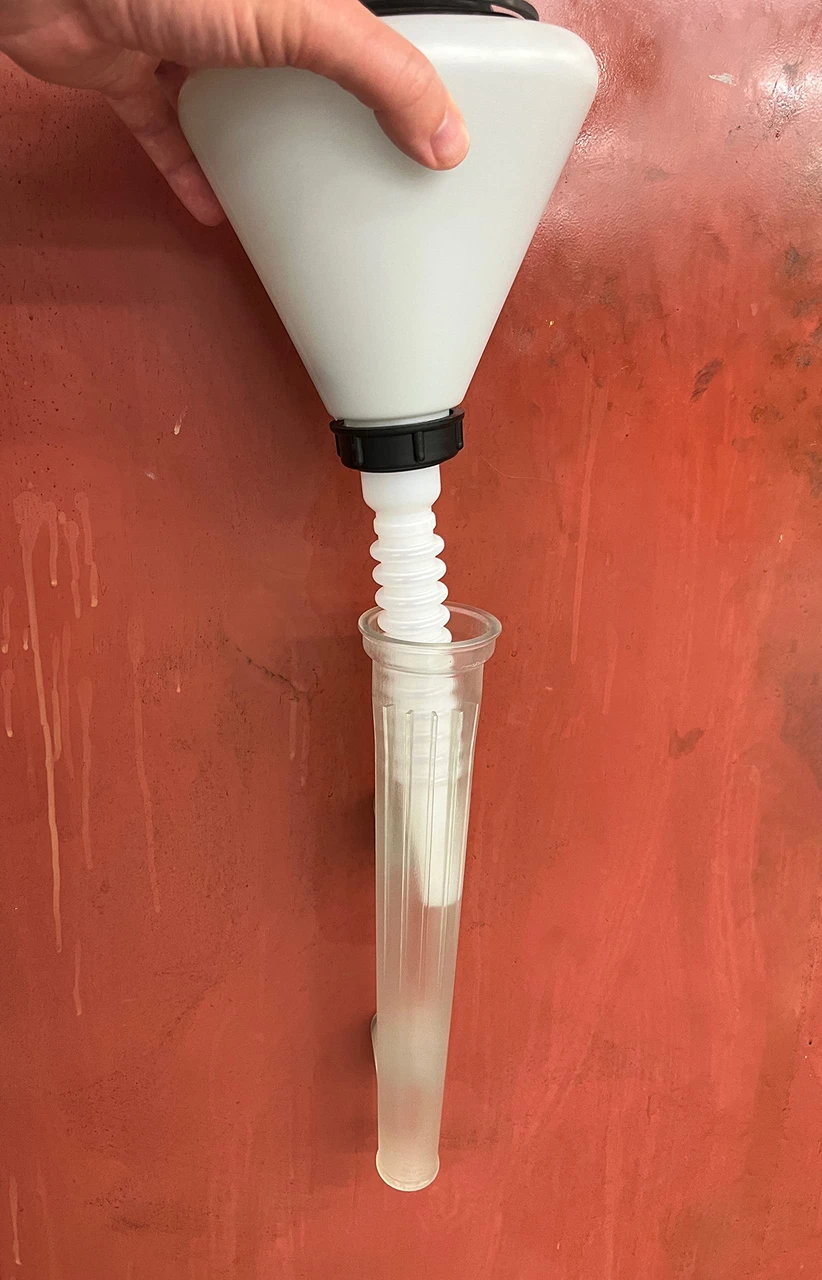 Lisle Magnetic Funnel Holder (50240) — product image 2