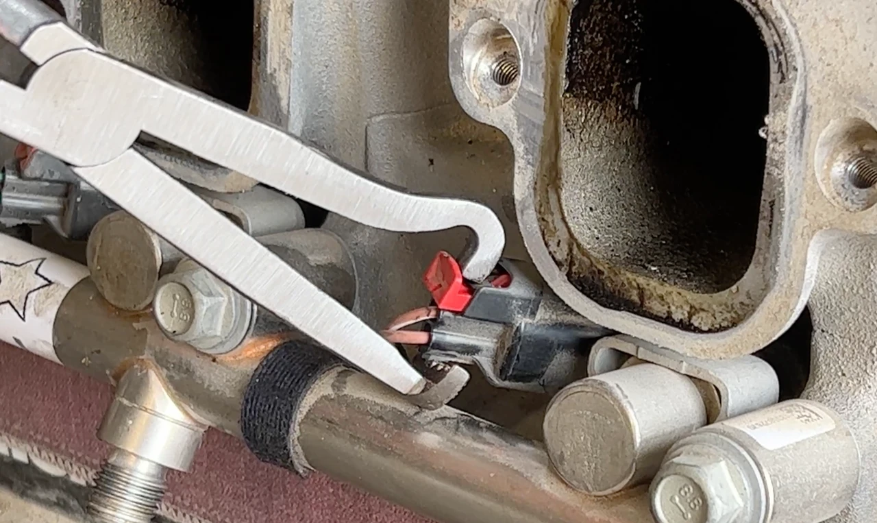 Lisle Electrical Disconnect Pliers (37960) — product image 2