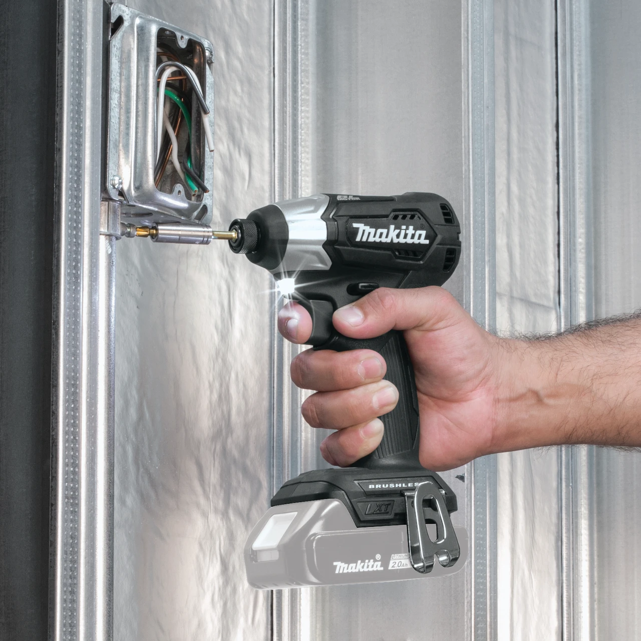 Makita XDT15ZB 18V LXT Lithium-Ion Sub-Compact Brushless Cordless Impact Driver — product image 2