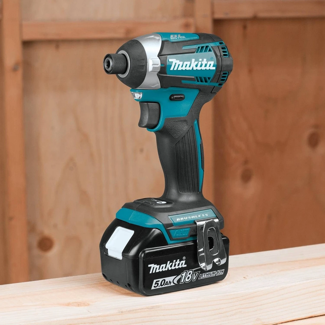 Makita XT275PT 5.0Ah 18V LXT Lithium-Ion Brushless Cordless Combo Kit (2 Piece) — product image 5