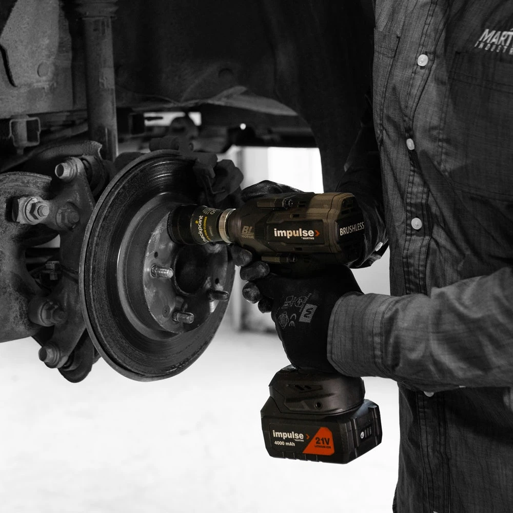 Martins Industries Heavy Duty Car Stud and Hub Cleaning Tool (MSH-C1) — product image 4