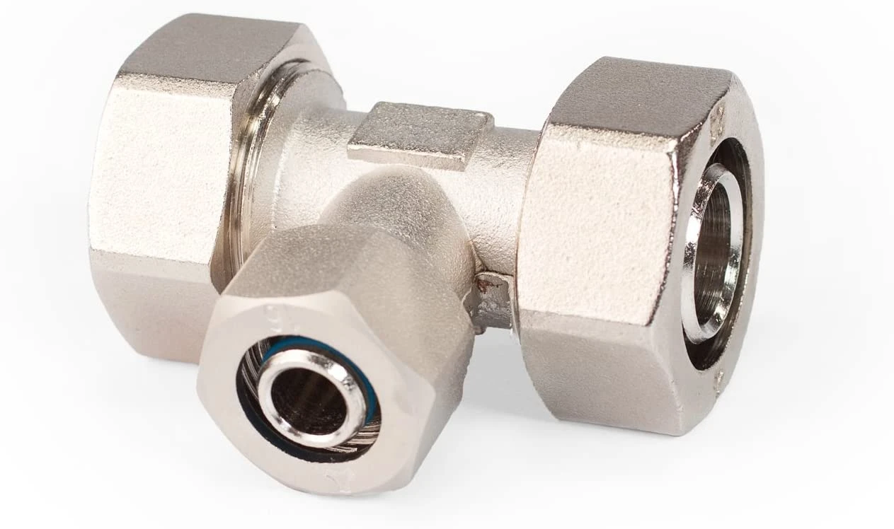 Maxline M8014 Reducing Tee Fitting for 3/4-Inch x 1/2-Inch x 3/4-Inch Tubing