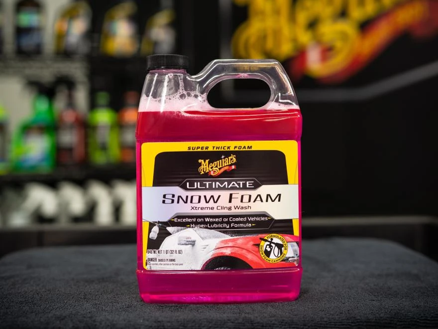 Meguiar's Ultimate Snow Foam Car Wash Soap, 32oz - 1 Quart (G191532) — product image 3