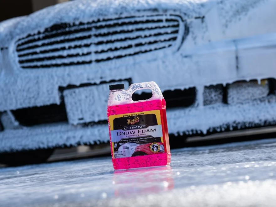Meguiar's Ultimate Snow Foam Car Wash Soap, 32oz - 1 Quart (G191532) — product image 4