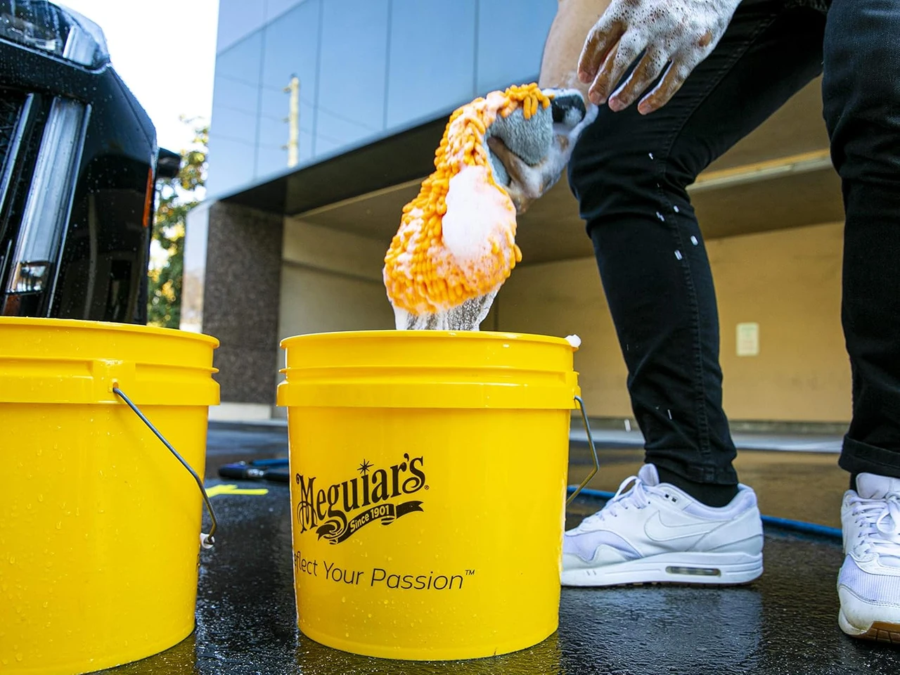 Meguiar's Hybrid Ceramic Car Wash & Wax, 56 Oz (G210256) — product image 5