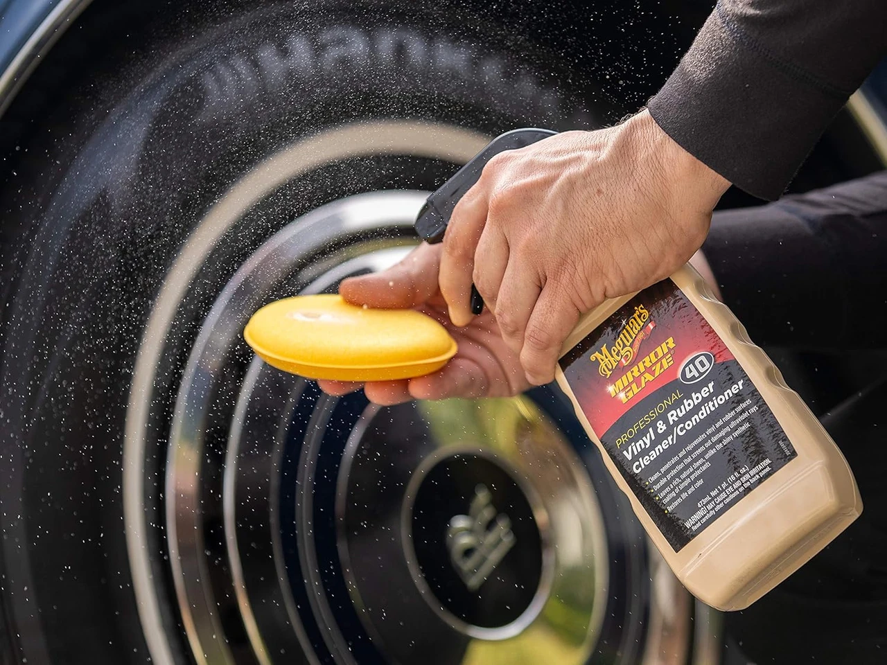 Meguiar's Vinyl & Rubber Cleaner Conditioner 16 Oz (M4016) — product image 5