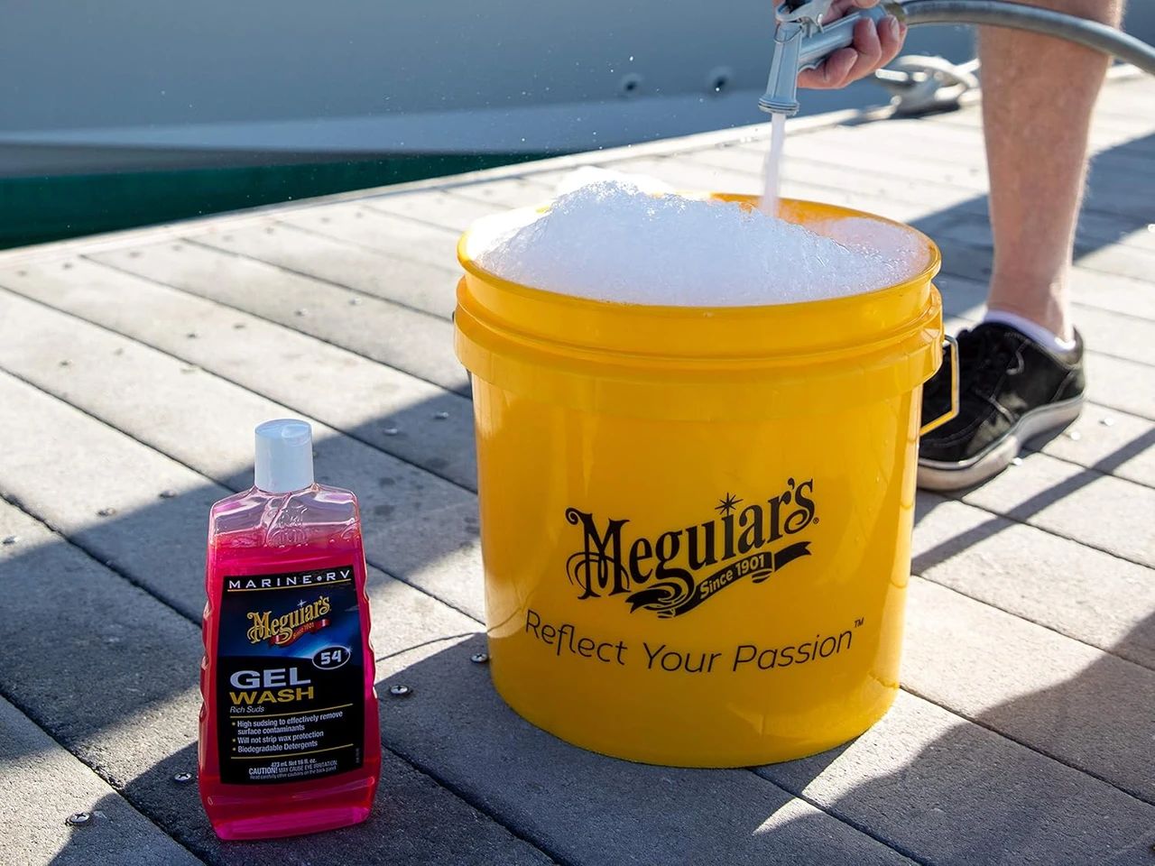 Meguiar's Boat Wash Gel 16 Oz for Marine Surfaces (M5416) — product image 6