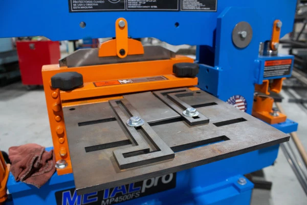 METALPro 6" Shear Shelf Extension Plate (MP40SSE) — product image 3