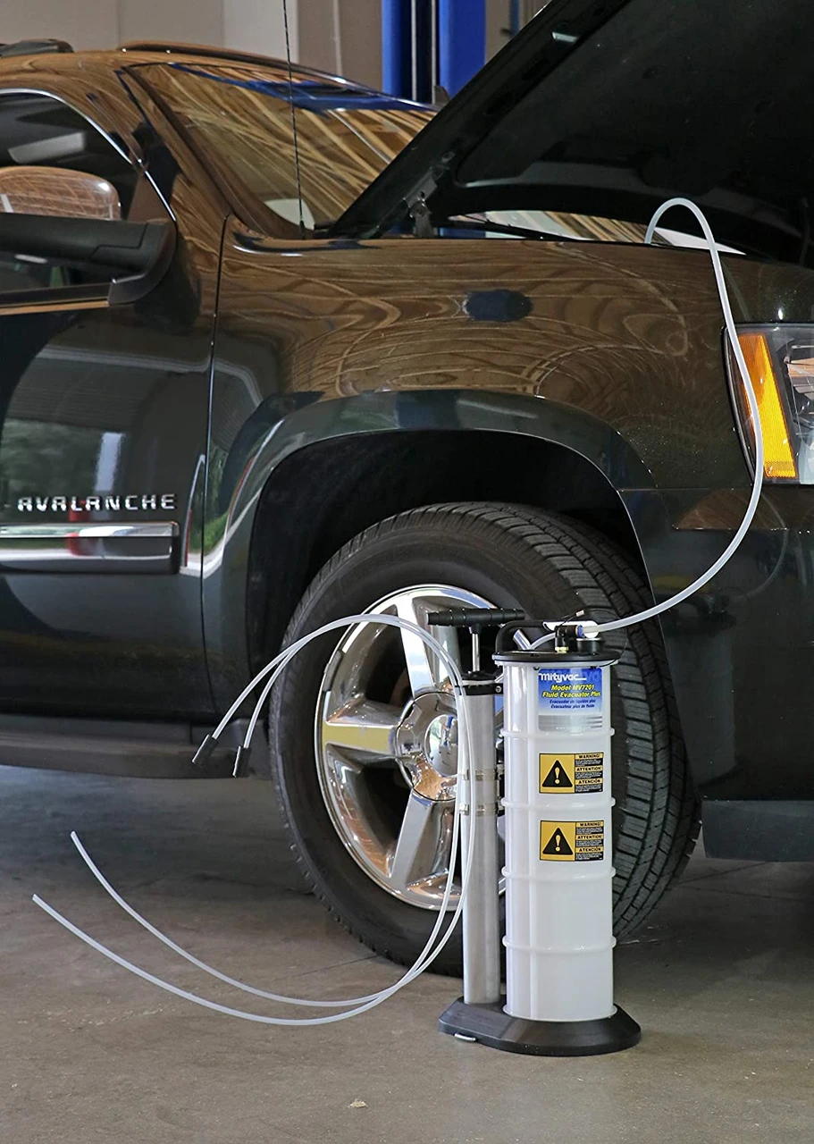 Mityvac MV7201 Fluid Evacuator Plus for Efficient Fluid Change (MV7201) — product image 6