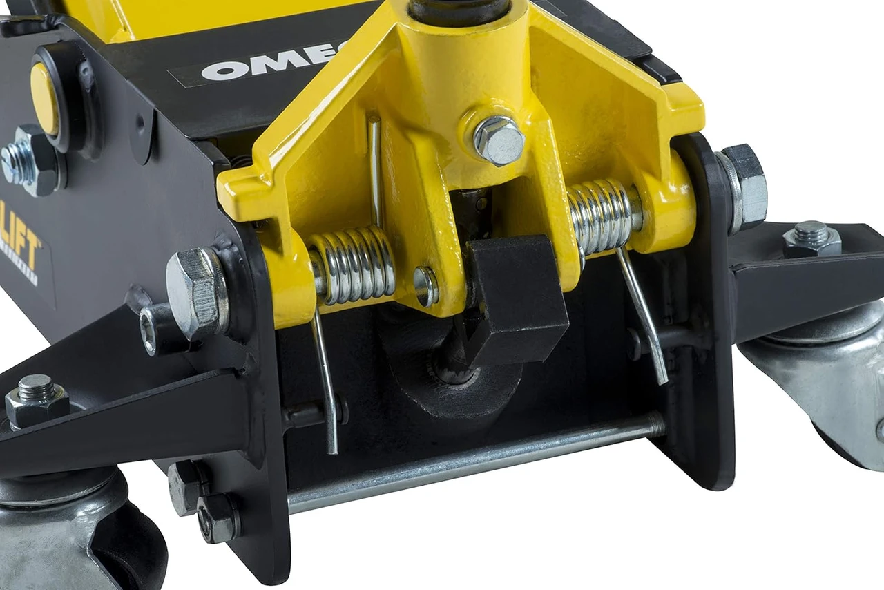 Omega Low Profile Magic Lift Service Jack - 3.5 Ton Capacity (29038) — product image 5