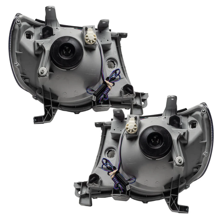 Oracle Lighting 2005-2011 Toyota Tacoma Pre-Assembled LED Halo Headlights - (Black Housing) (8161-001, 8161-330, 8161-333, 8161-334, 8161-335, 8161-504) — product image 3