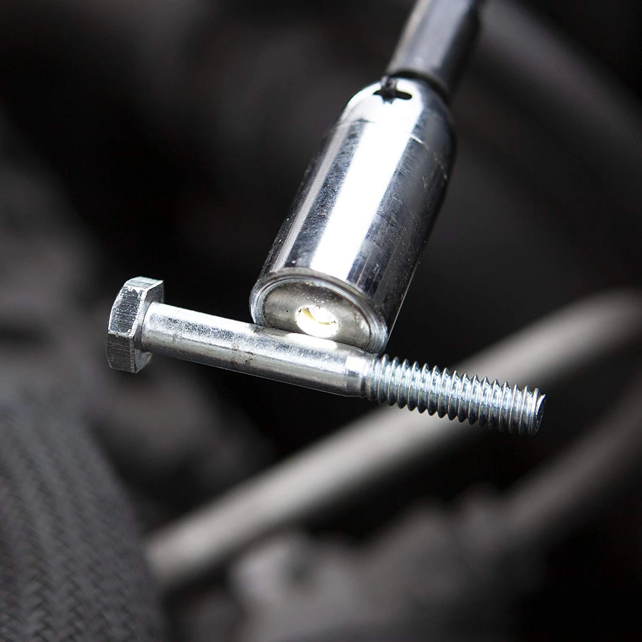 Performance Tool W1927 8lb Swivel LED Magnetic Pickup Tool - 28-1/2" — product image 3